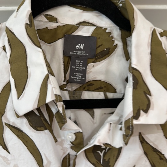 Floral Button up Shirt - Picture 2 of 4